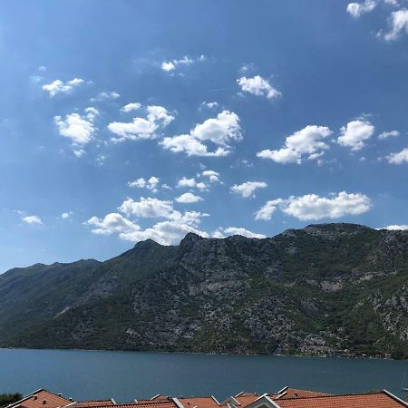 Apartman Nina2 Risan Exteriör bild