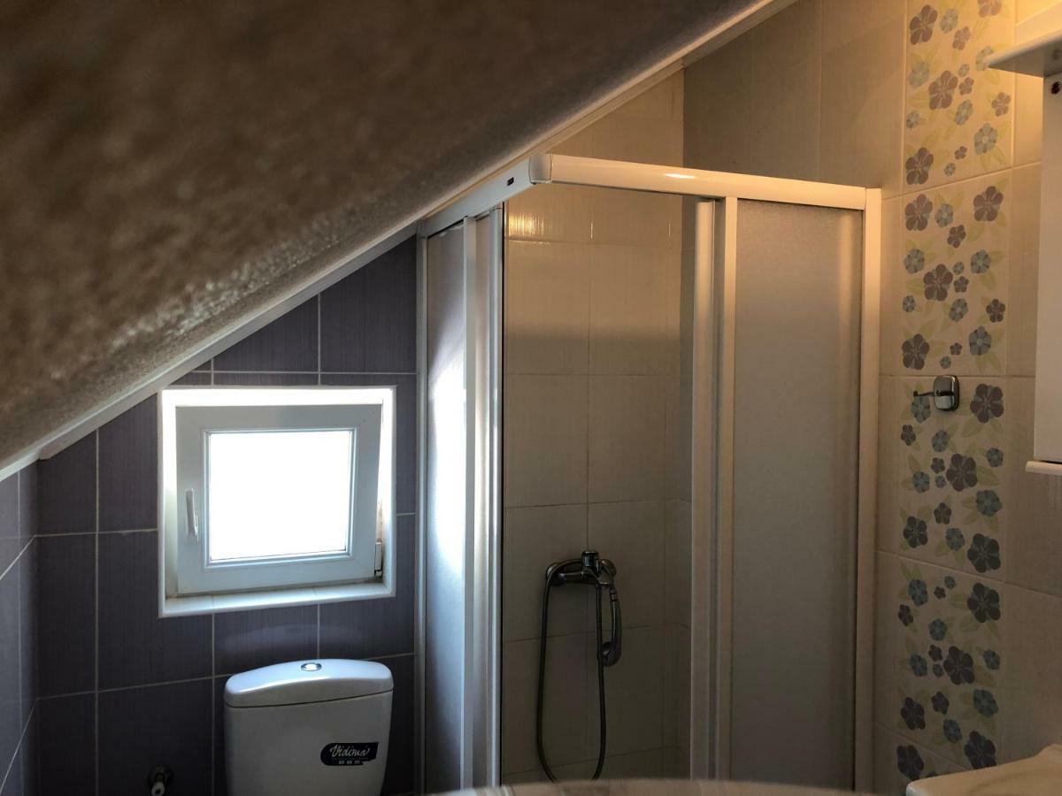Apartman Nina2 Risan Exteriör bild